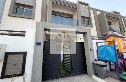 Townhouse - 4 - 5 for rent in Al Zaheya Gardens - Al Zahya - Ajman
