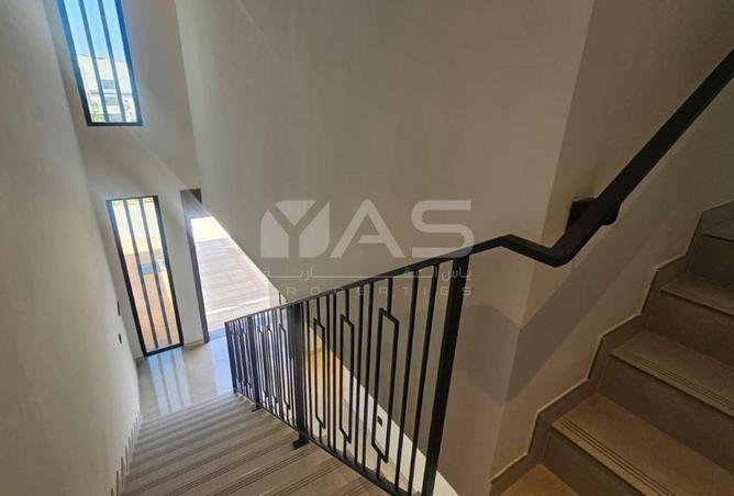 77372601 - صورة العقار 2