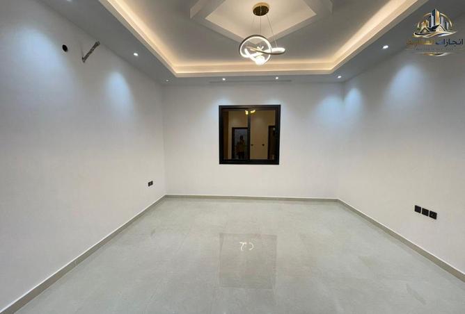 104254618 - Property Image 3