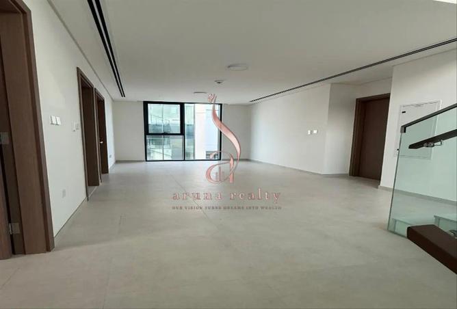 67841654 - Property Image 3