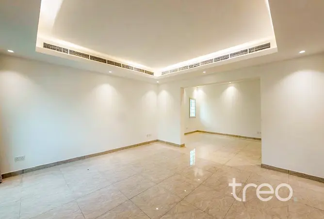 166075944 - Property Image 2