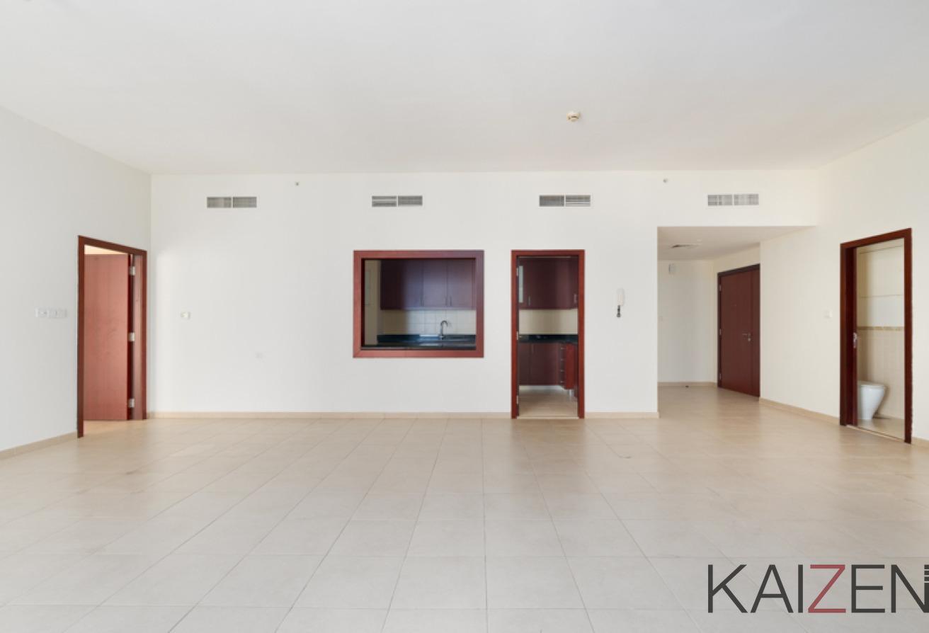 Massive 1BHK | Walk to The Beach | JBR photo 2