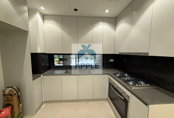 156941860 - Property Image 2