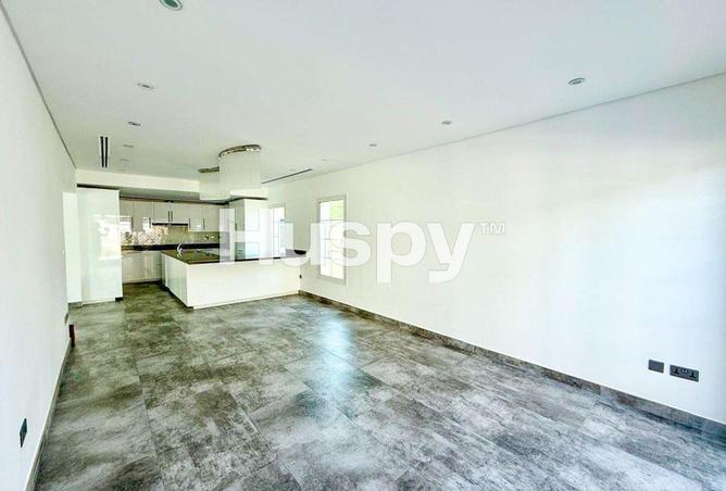 80704165 - Property Image 2