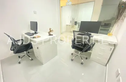 مكتب - غرفة نوم - 1 حمام للايجار في مبنى هوريزون - بورسعيد - ديرة - دبي