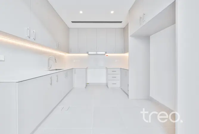 153299843 - Property Image 2