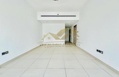 Apartment - 1 Bedroom - 2 Bathrooms for rent in Jumeirah Garden City - Al Satwa - Dubai Apartment - 1 Bedroom - 2 Bathrooms for rent in Jumeirah Garden City - Al Satwa - Dubai