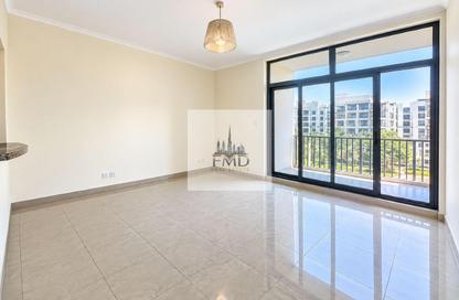 Apartment - Studio - 1 for rent in The Links Canal Apartments - The Links - The Views - Dubai