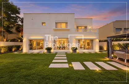 Villa - 5 Bedrooms - 6 Bathrooms for sale in Meadows 2 - Meadows - Dubai