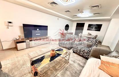 Apartment - 2 Bedrooms - 2 Bathrooms for rent in Beach Tower 2 - Al Khan Lagoon - Al Khan - Sharjah Apartment - 2 Bedrooms - 2 Bathrooms for rent in Beach Tower 2 - Al Khan Lagoon - Al Khan - Sharjah