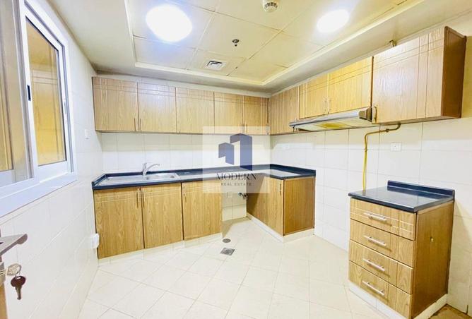 114152219 - Property Image 3