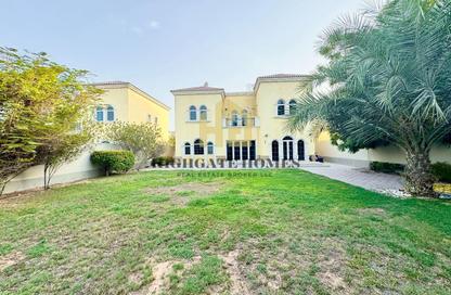 Villa - 3 Bedrooms - 3 Bathrooms for rent in District 5 - Jumeirah Park - Dubai