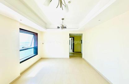 Apartment - 1 Bedroom - 2 Bathrooms for rent in Al Mamzar - Al Mamzar - Sharjah - Sharjah