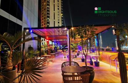 Retail - Studio - 1 Bathroom for rent in Crystal Tower - Business Bay - Dubai