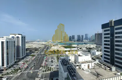 شقة - 3 غرف نوم - 4 حمامات للايجار في منطقة النادي السياحي - أبوظبي