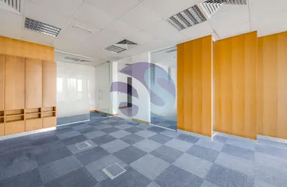 Office Space - 1 Bedroom for rent in Churchill Towers - Business Bay - Dubai