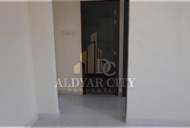 74257939 - Property Image 3