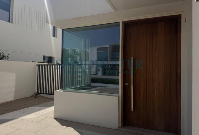 96953834 - Property Image 2