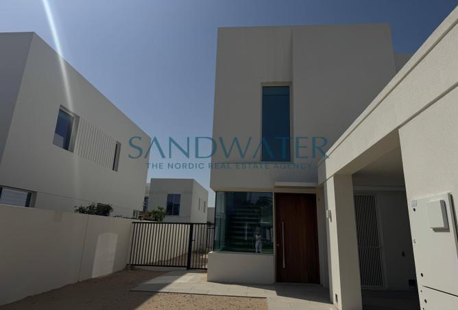 96953834 - Property Main Image