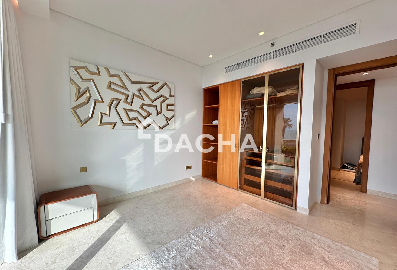 Largest Layout | Fully Furnished | Vacant photo 11