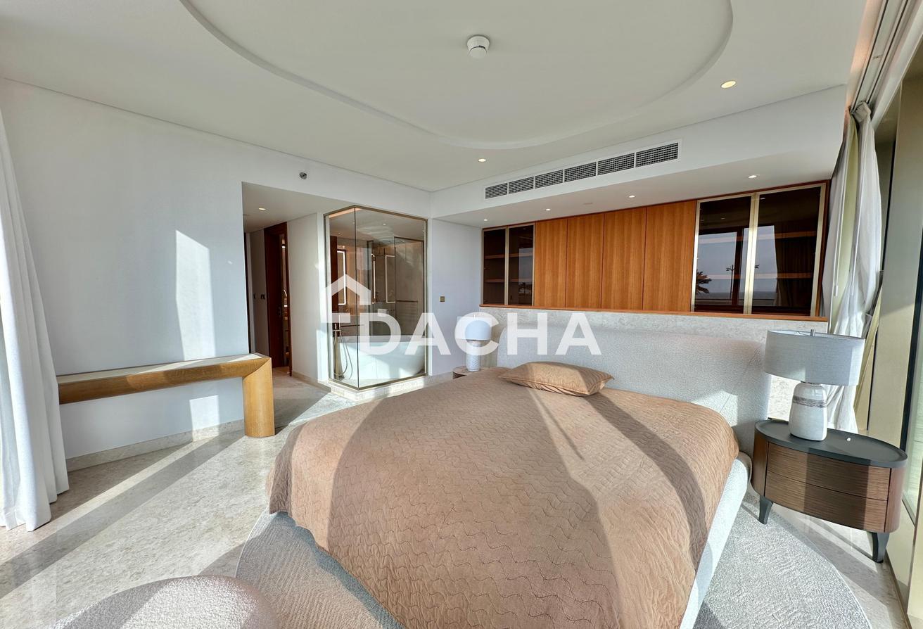 Largest Layout | Fully Furnished | Vacant photo 6