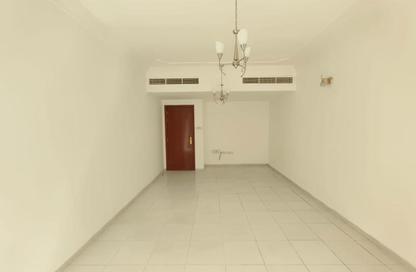Apartment - 2 Bedrooms - 3 Bathrooms for rent in New Al Taawun Road - Al Taawun - Sharjah