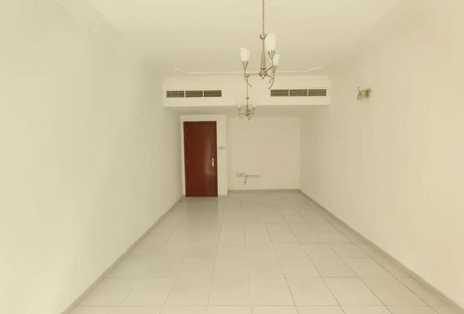 102006683 - Property Image 2
