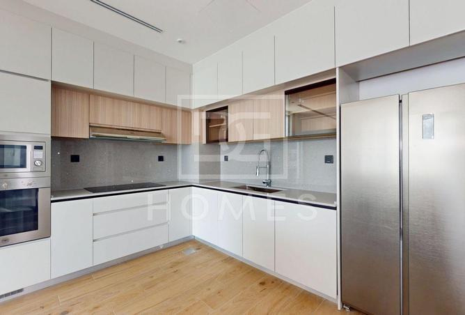 BRAND NEW 2BR | CLOSE TO PARK | SPACIOUS photo 3