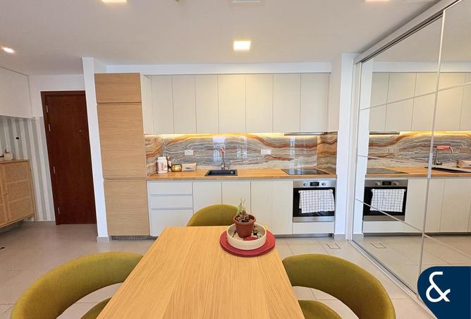 72315701 - Property Image 2
