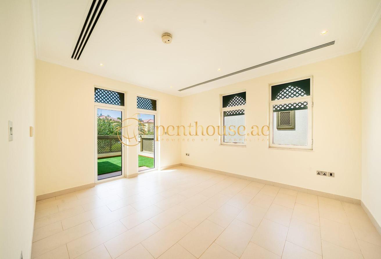 4BR+Study Villa | Pool & Garden | Family Living photo 16