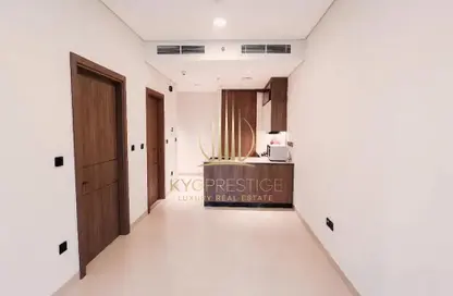 شقة - غرفة نوم - 2 حمامات للايجار في ويست فايف بيزنس باي ريزيدينس - الخليج التجاري - دبي