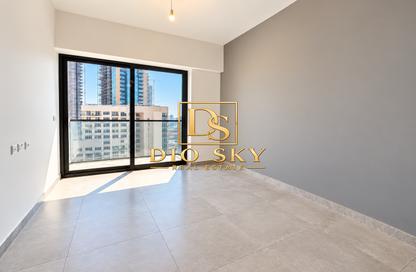 Apartment - 1 - 2 for rent in Lucky 1 Residence - District 13 - Jumeirah Village Circle - Dubai