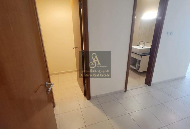 122475255 - Property Image 2