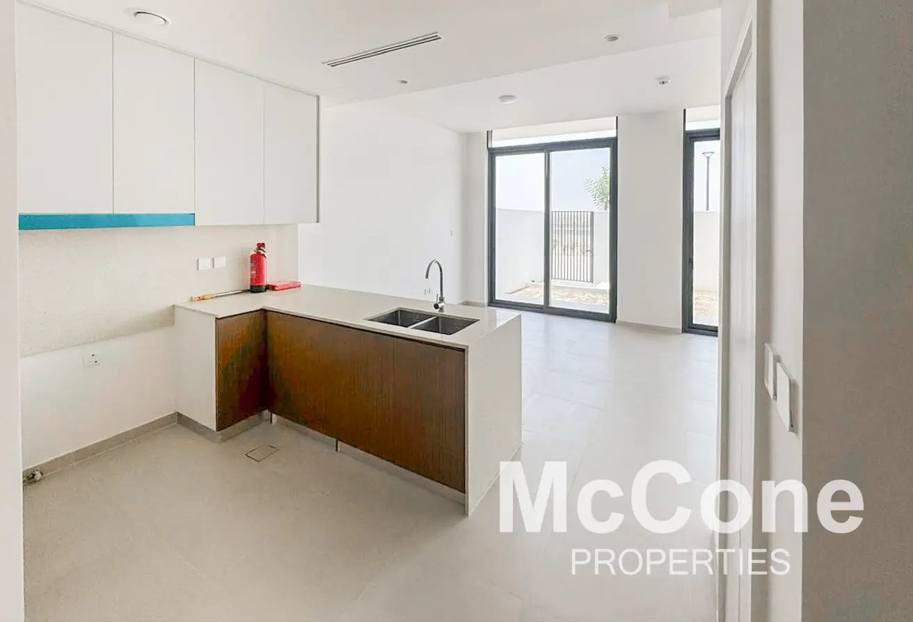 166999183 - Property Main Image