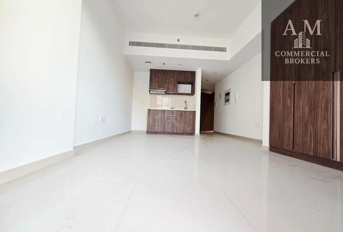 94451381 - Property Image 2