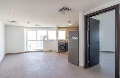 Apartment - 1 Bedroom - 1 Bathroom for rent in The Bridge - Dubai Sports City - Dubai