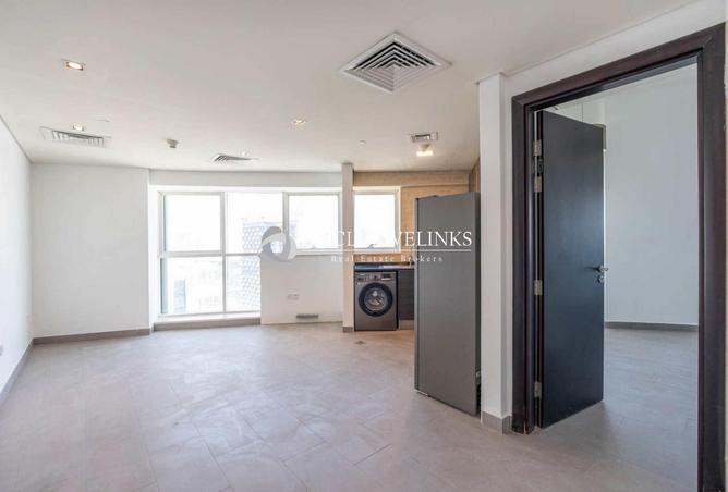 113244106 - Property Image 3