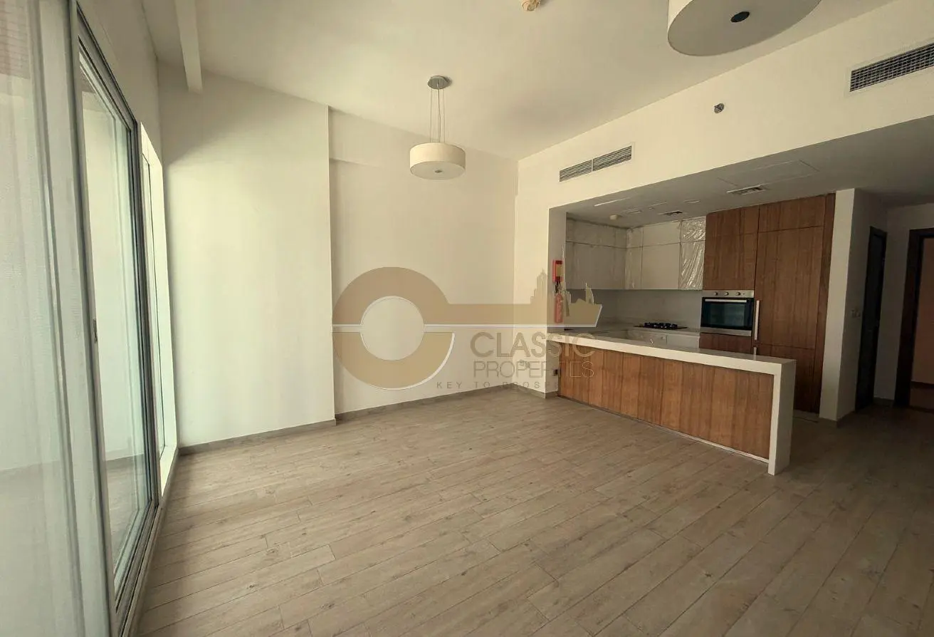 81939923 - Property Main Image