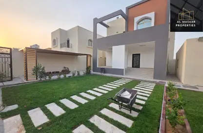 Villa - 5 Bedrooms - 7 Bathrooms for sale in Al Mowaihat 1 - Al Mowaihat - Ajman