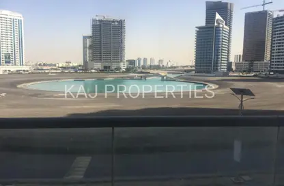 شقة - غرفة نوم - 2 حمامات للايجار في تفريعة القنال 1 - أبراج الجولف - مدينة دبي الرياضية - دبي