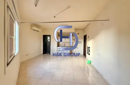 Apartment - Studio - 1 Bathroom for rent in Fire Station Road - Muwaileh - Sharjah