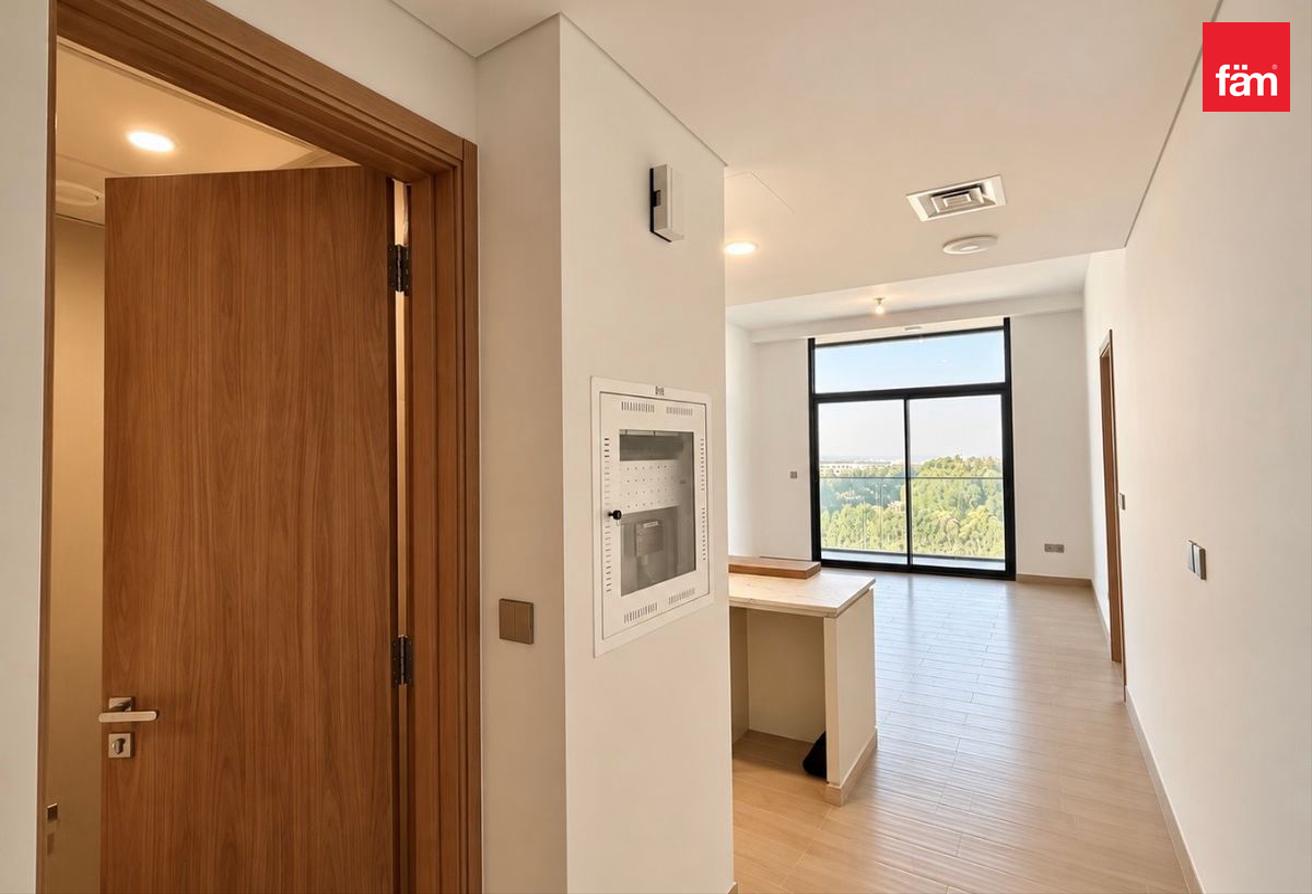 High Floor | Barari View | Vacant Now photo 4