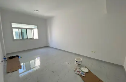 Apartment - 1 Bedroom - 2 Bathrooms for rent in Al Jurf 1 - Al Jurf - Ajman Downtown - Ajman