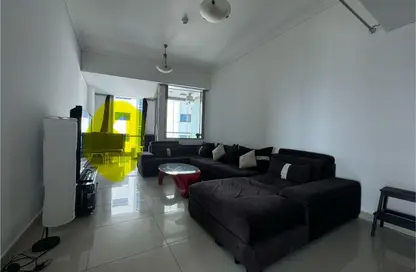 Apartment - 3 Bedrooms - 4 Bathrooms for rent in Ocean Heights - Dubai Marina - Dubai