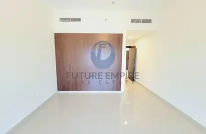 Apartment - 1 Bedroom - 2 Bathrooms for rent in Jumeirah Garden City - Al Satwa - Dubai
