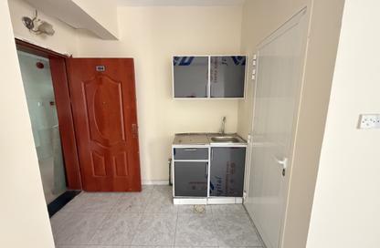 Apartment - Studio - 1 for rent in Al Nabaa Building - Al Naba'ah - Al Sharq - Sharjah Apartment - Studio - 1 for rent in Al Nabaa Building - Al Naba'ah - Al Sharq - Sharjah