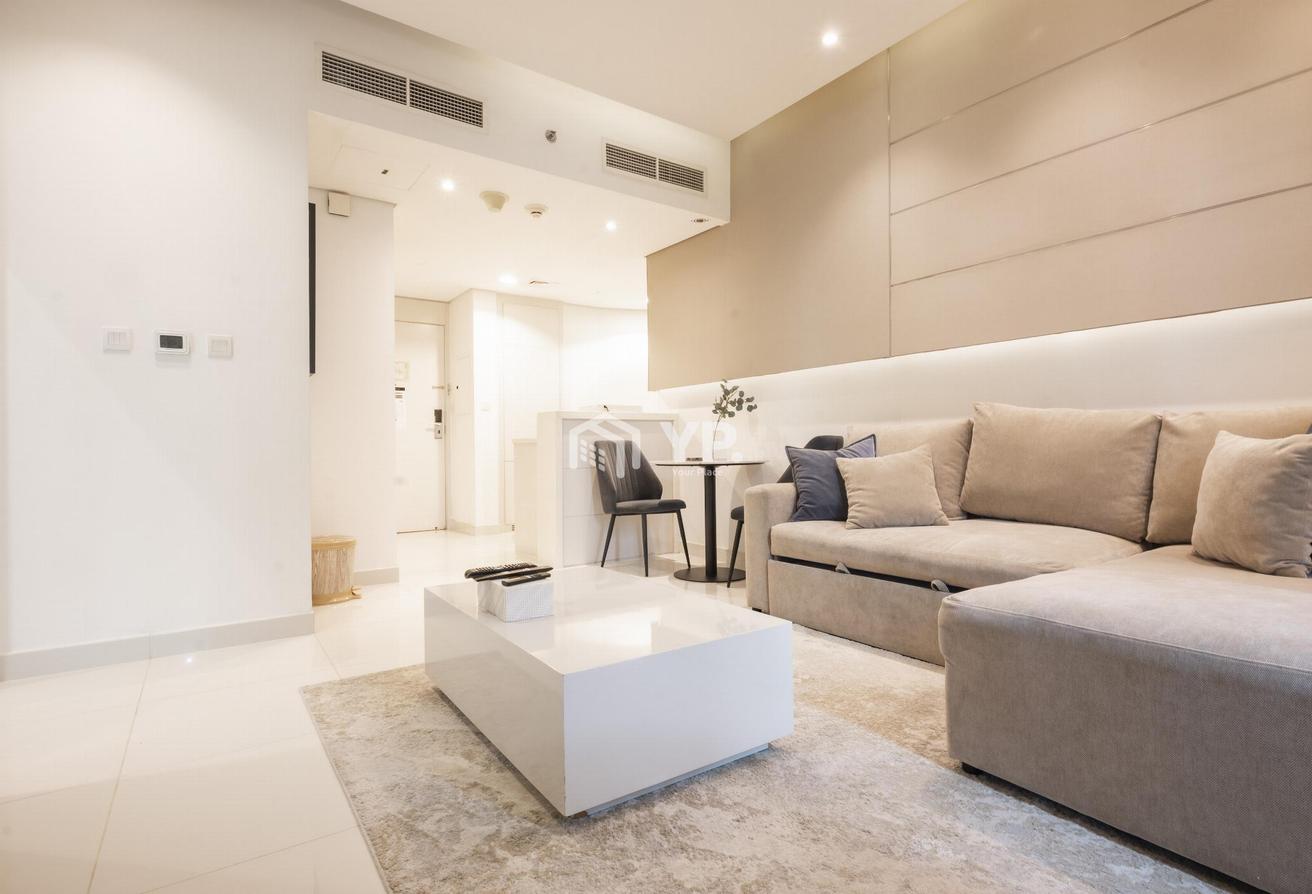 Fully furnished | Prime location | Canal view photo 2