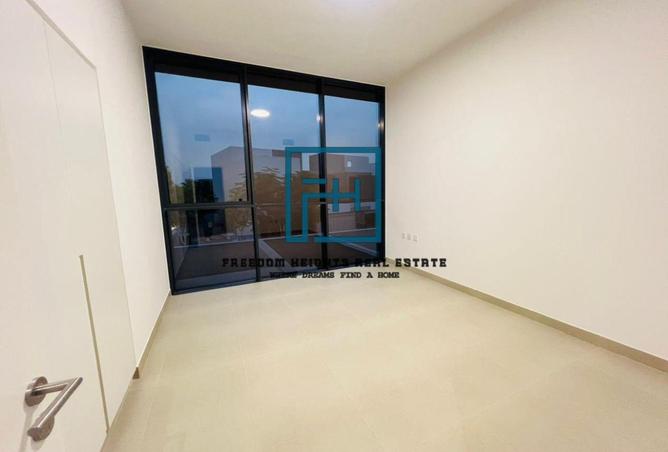 96112241 - Property Image 3