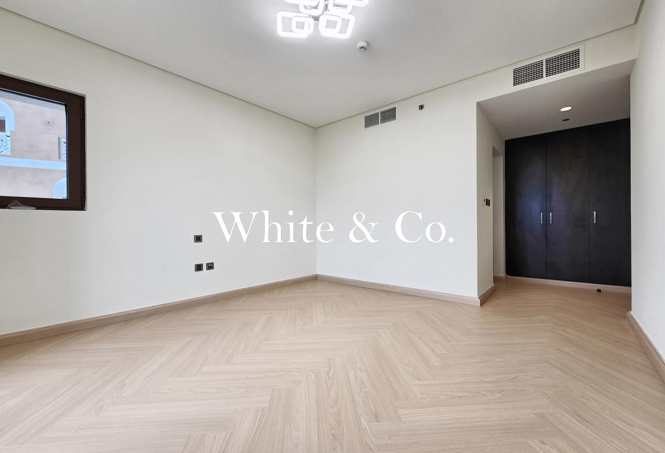Exclusive | Spacious | Upgraded Flooring photo 11