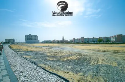 أرض للبيع في المدينة العالمية - دبي